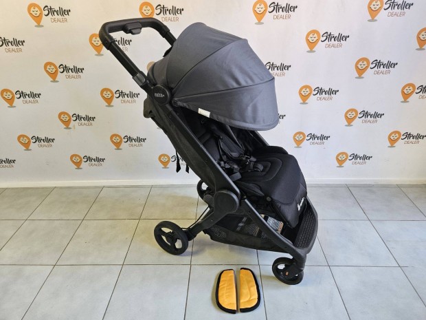Poggyászméretű, repülőre felvihető Ergobaby Metro Plus babakocsi