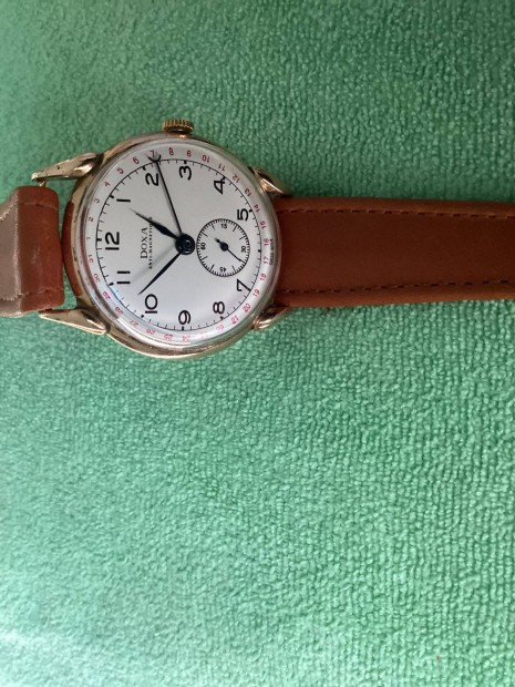 Pointer dtumos 14k-os arany Doxa az 1950-es vekbl