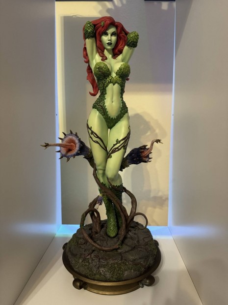 Poison Ivy Sideshow premium format szobor