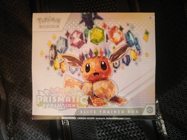 Pokemon Eevee prismatic evolutions elite trainer box sleeved english
