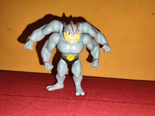 Pokemon Machamp figura