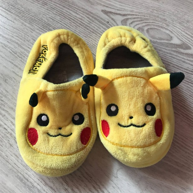 Pokmon Pikachu gyerek papucs