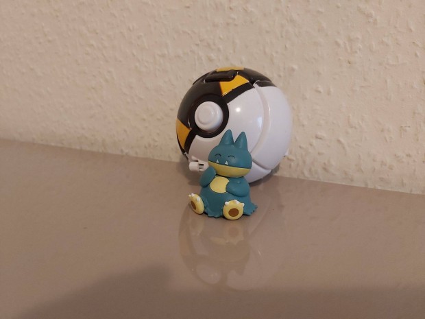 Pokemon poklabda Snorlax figurval j Pokmon kszleten szmlval