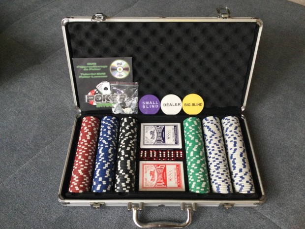 Poker szett 300x11,5 gr