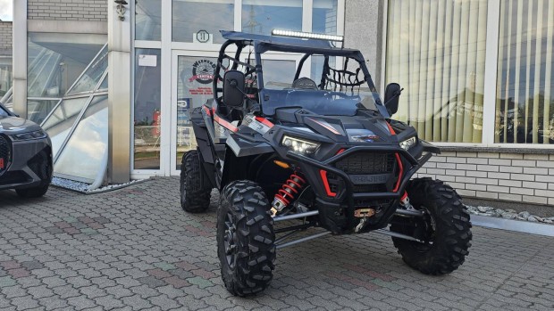 Polaris RZR 1000 XP Mindssze 776Km-t Futott FU...