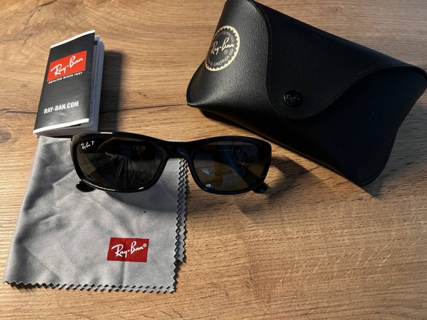 Polarizlt Ray-Ban szemveg