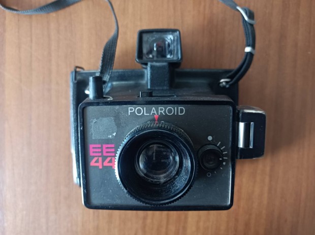 Polaroid EE44