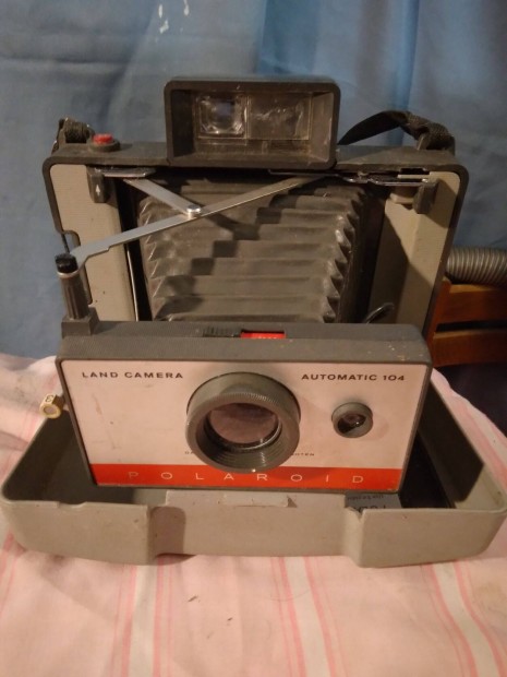 Polaroid Land Camera Automatic 104 Retro!