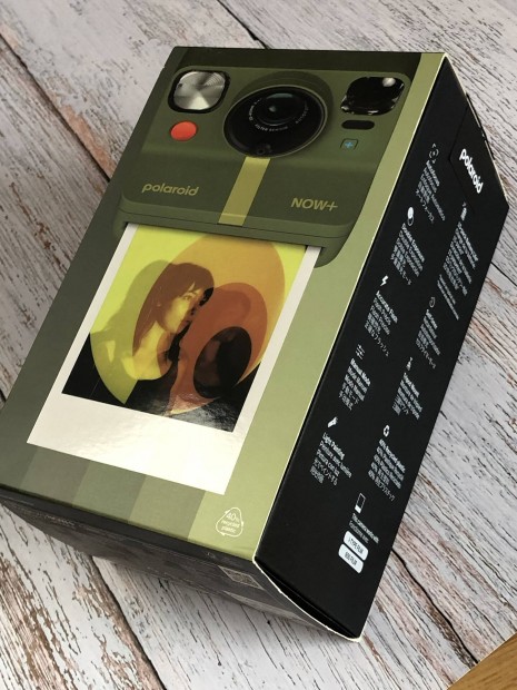 Polaroid Now + Instant Camera 