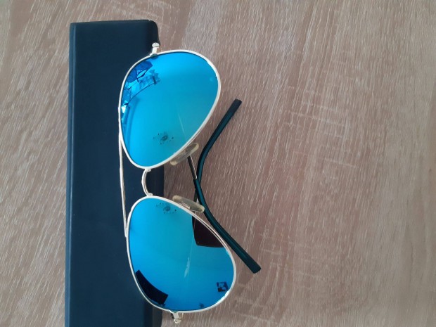 Polaroid gyerek napszem�veg Szombathely