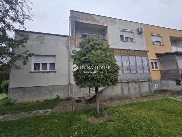 Polg�rdii 125 nm-es lak�s elad�