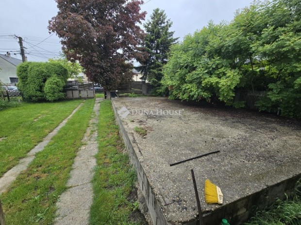 Polg�rdii 807 nm-es telek elad�