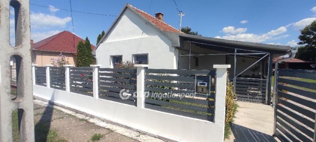 Polg�ri elad� 70 nm-es h�z