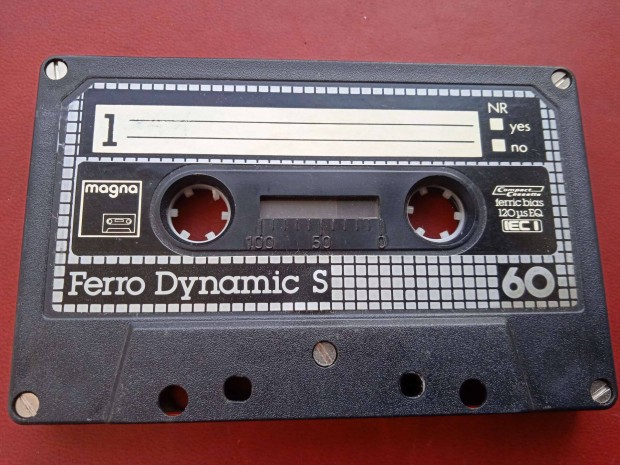 Polimer-Magna Ferro Dynamic S retro audio kazetta
