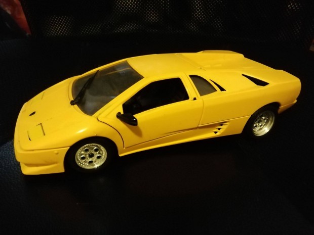 Polistil 1:17 Lamborghini Diablo