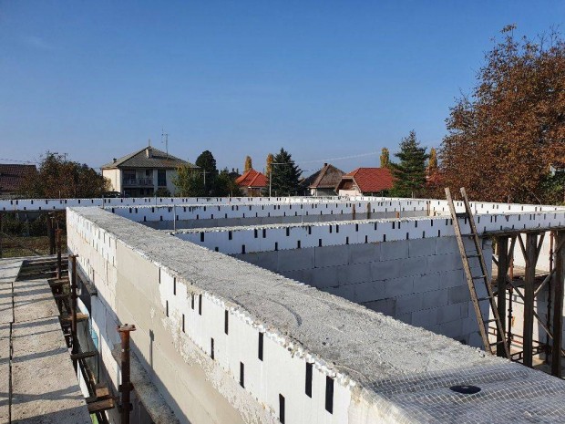 Hungarocell Zsaluelem Ar
