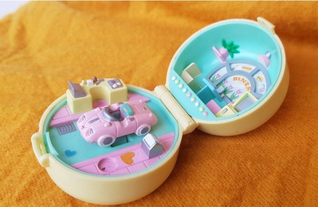 Polly Pocket miniatr lak auts gyrvel