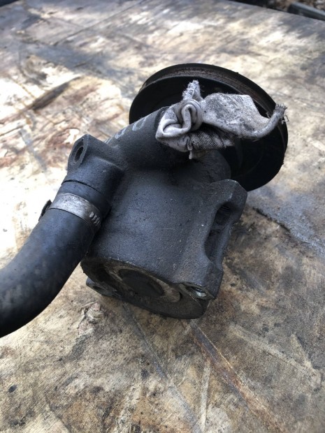 Polo Golf Vento Caddy Passat szervoszivattyu szervo szivatty� 