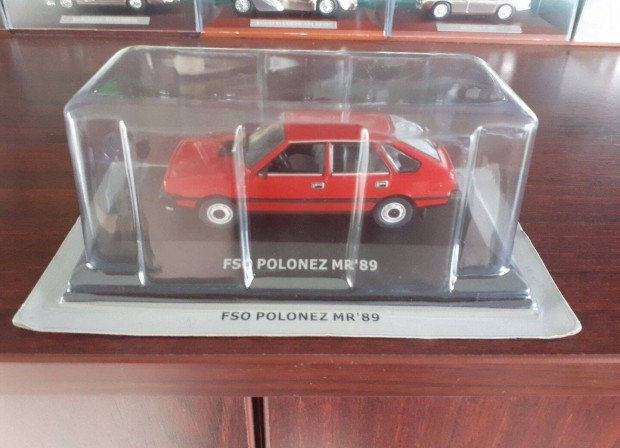 Polonez MR'89 FSO kisauto modell 1/43 Elad