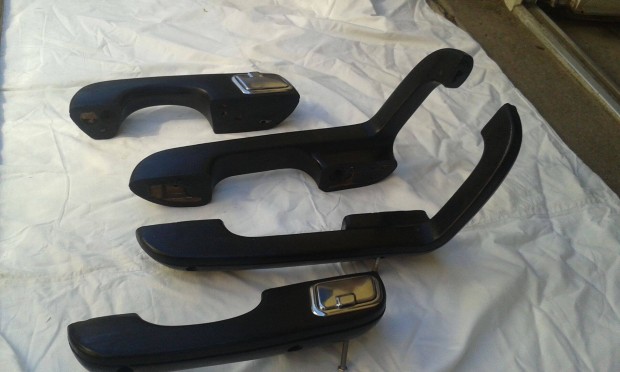 Polski Fiat 125 Gy�ri �jszer� hib�tlan ajt�beh�z� foganty�