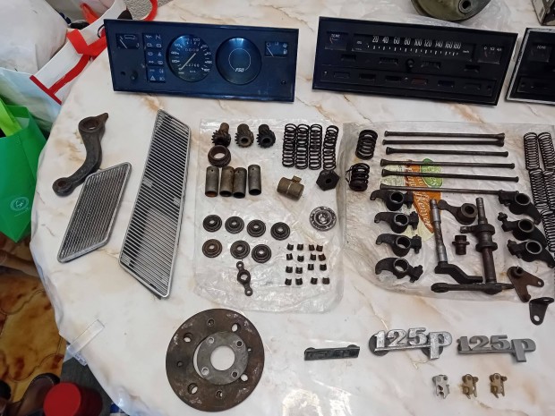 Polski Fiat 125 alkatrszek egyben