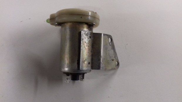 Polski Fiat 125 eredeti gy�ri �s �j ablakmos� motor