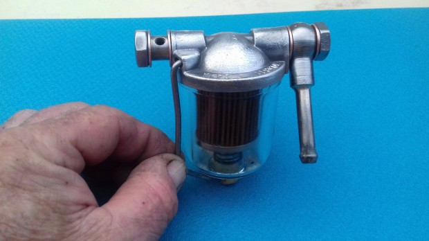 Polski Fiat 125 eredeti gy�ri �jszer� hib�tlan benzinsz�r�