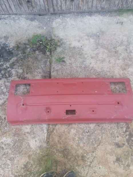 Polski Fiat 125 veterán új hátfal 1975 utáni kivitelhez! eladó