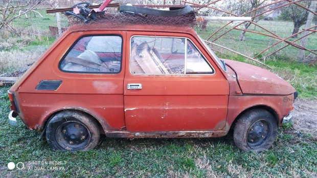 Polski Fiat 126P alkatr�sznek