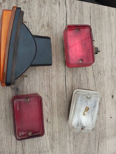 Polski Fiat 126 kispolszki lámpák eladók