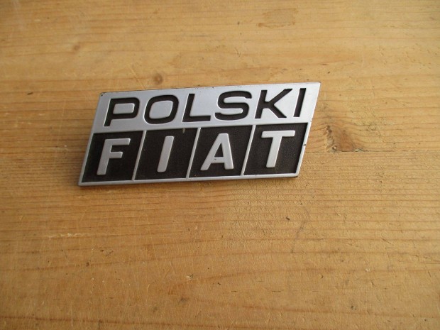 Polski Fiat 126p emblma, j