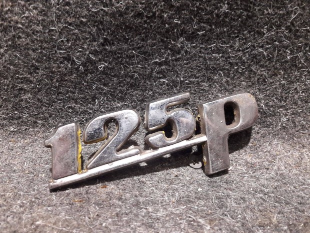 Polski Fiat gy�ri 125p felirat