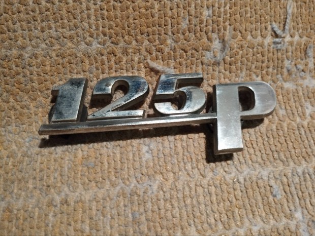 Polski Fiat nagypolszki 125p felirat emblma jel 