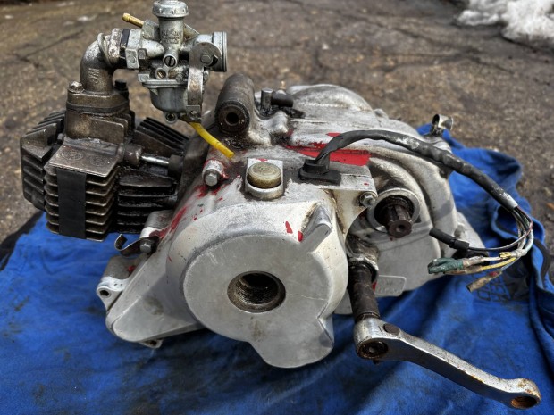 Polymobil bontott alkatr�szek 