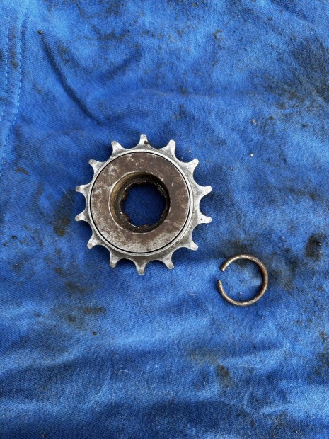 Polymobil �s ztech35 szabadonf�to fogasker�k