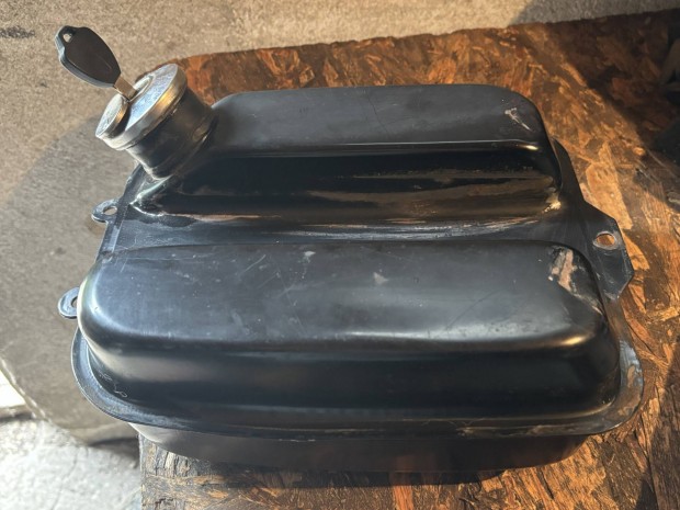 Polymobil s ztech35 zrhat tank