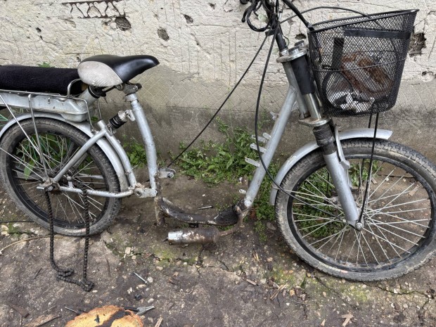 Polymobil yakimoto váz