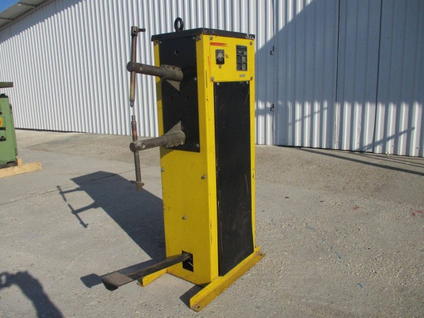 Ponthegesztő 16 KVA