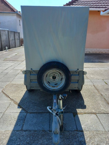 Ponyvás utánfutó eladó