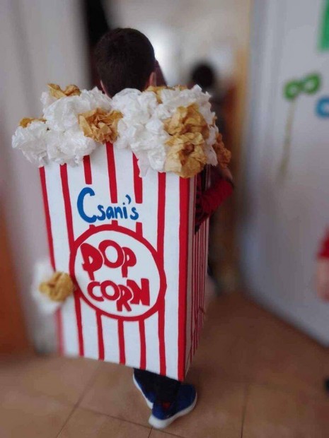 Popcorn pattogatott kukorica jelmez elad