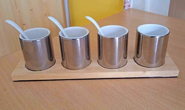 Porcelán asztali szerviz 4 részes modern dizájn