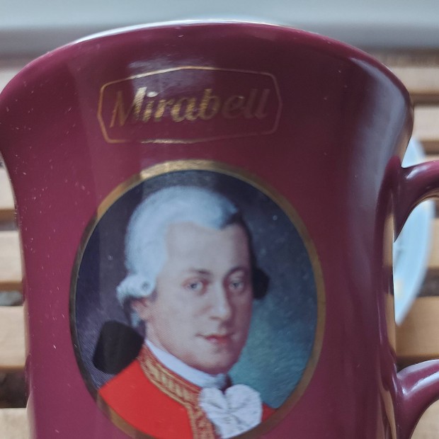 Porceln bgre, Mozart kottja