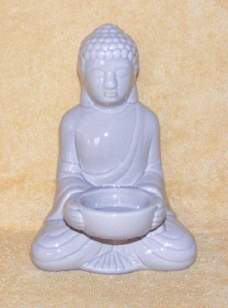 Porceln buddha szobor