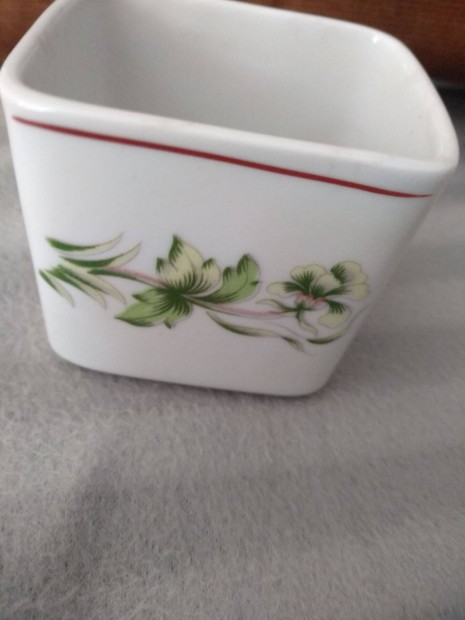 Porceln cigaretta knl