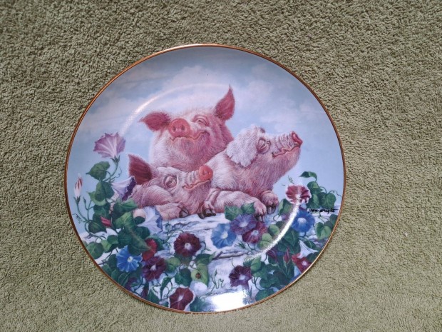 Porceln dsztnyr, malac