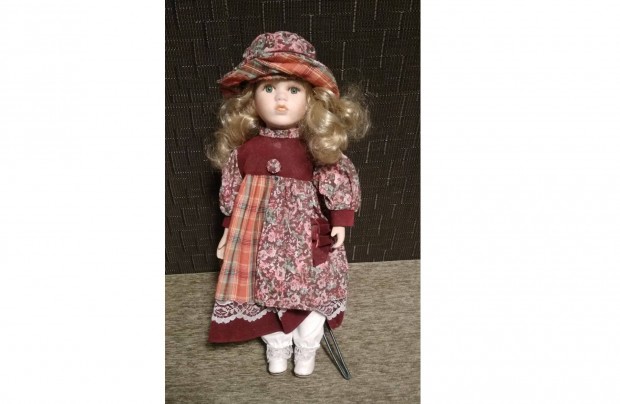 Porcelán fejű baba 40 cm / porcelánbaba