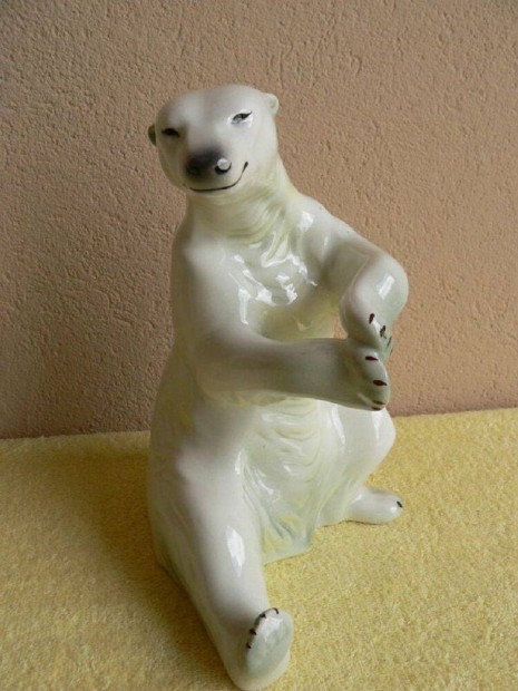 Porceln jegesmedve, figura, dsztrgy