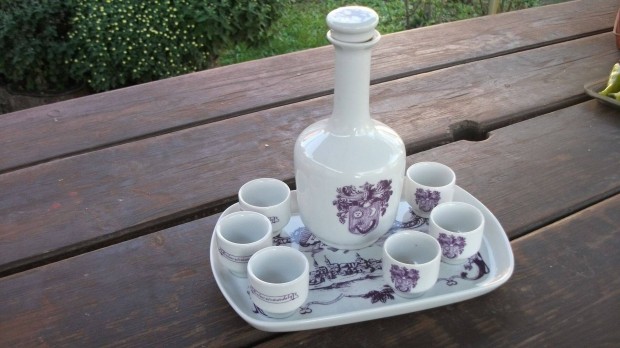 Porcelán készlet / pálinkás /