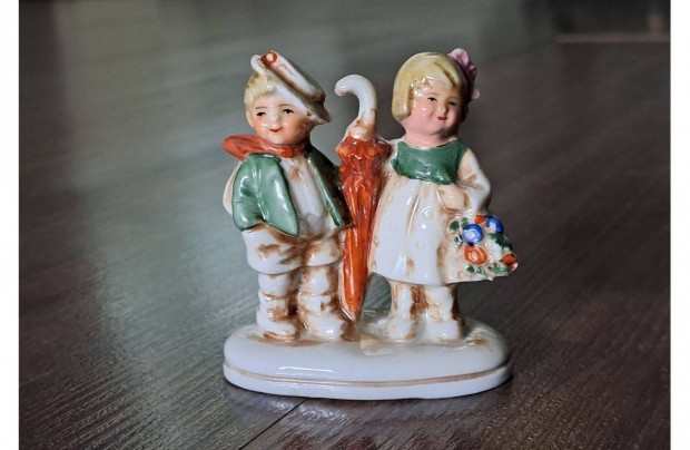 Porceln kislny s kisfi