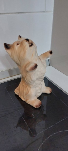 Porceln kutya dsztrgy